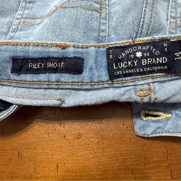 Lucky Brand Light Wash Riley Short girls size 14 - Picture 6 of 16